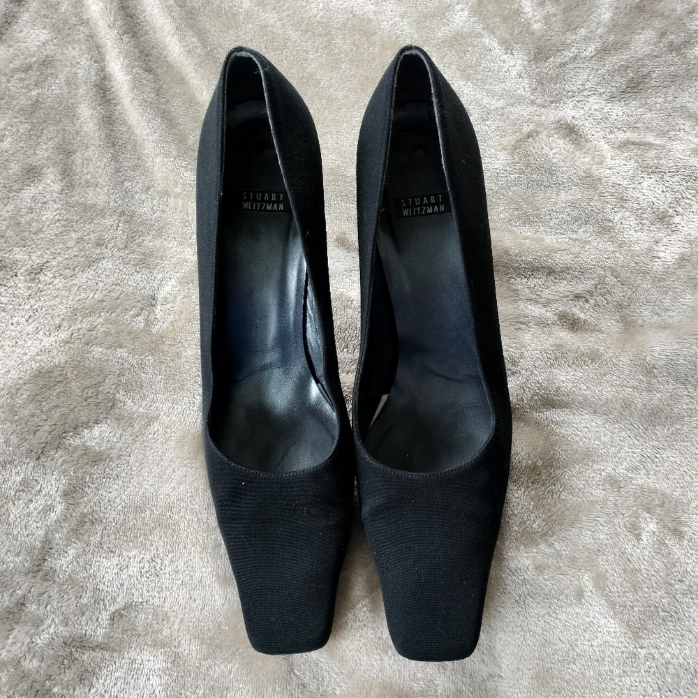 Stuart Weitzman Women's Black Pumps size 8.5 - Picture 2 of 9